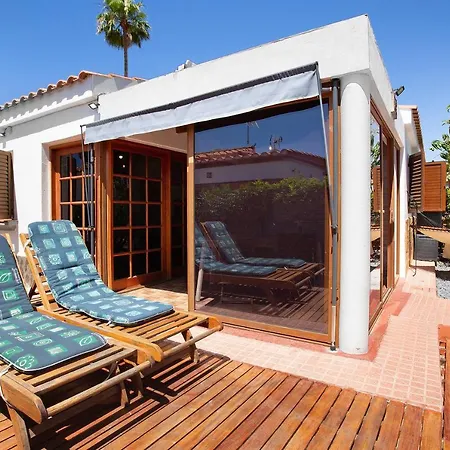 En El Campo De Golf Maspalomas (Gran Canaria)